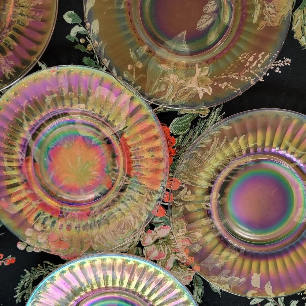 🍑  6 Vintage Iridescent Pressed Glass Salad/Dessert Plates  🍰  EVC - Picture 9 of 13